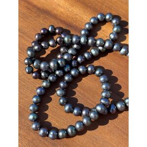 Vintage Dyed Freshwater Pearl Strand Necklace on Elastic 16"